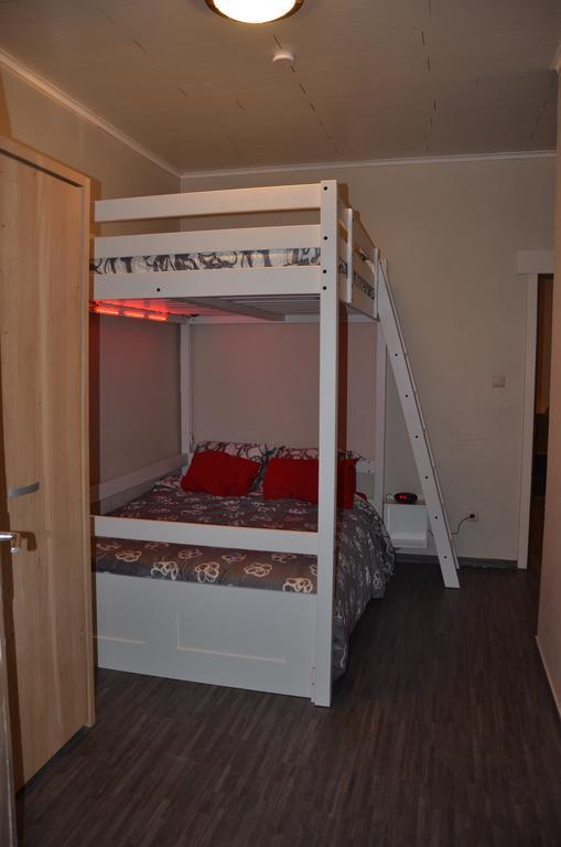 Apartment Sariks Place Brugge Ruang foto